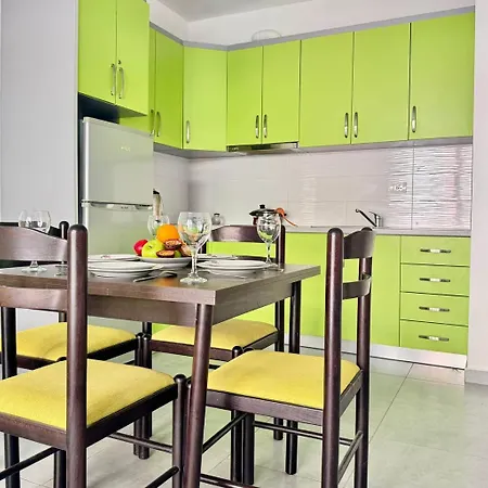 Apartament White - Saranda