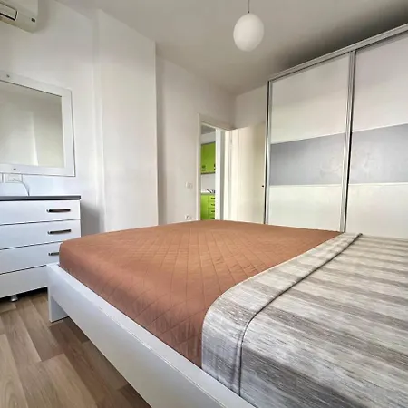 Apartament White - Saranda