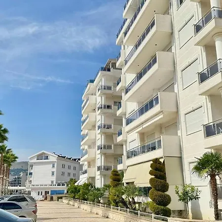 Apartment White - Sarandë